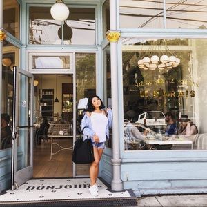 Meet your Posher, Tiffany